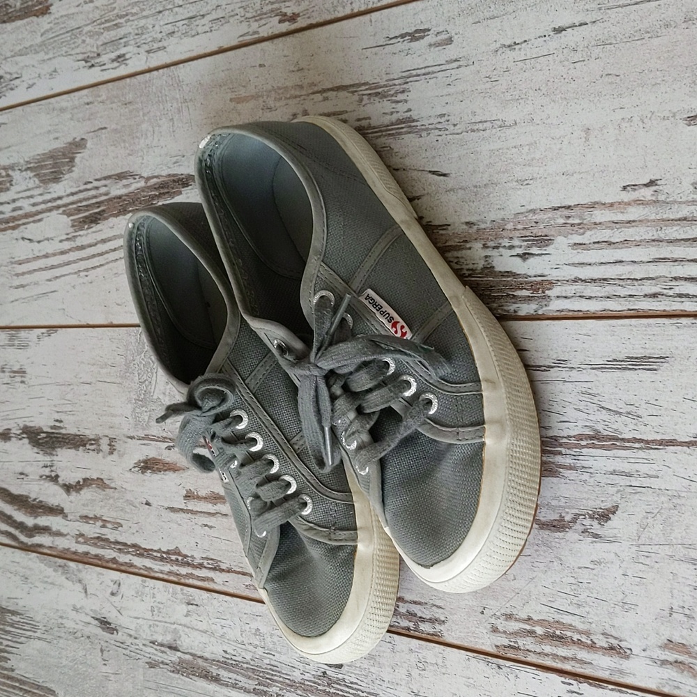 Superga Sneakers